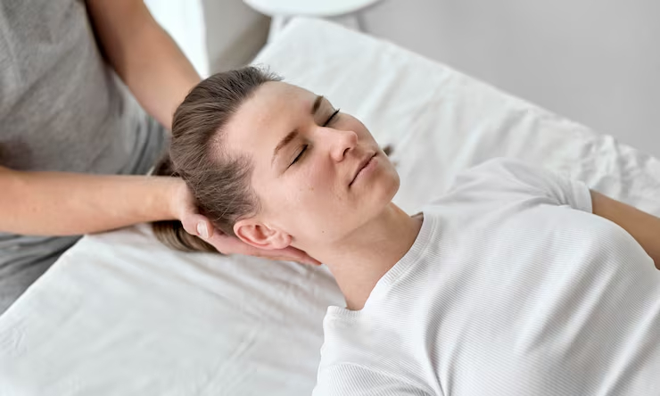 Osteopatía beneficios: Alivio del dolor y mejora del bienestar